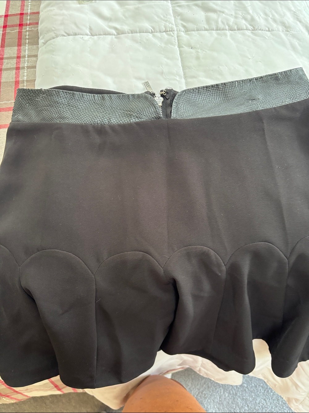 GUESS Black Mini Skirt with Textured Waistband